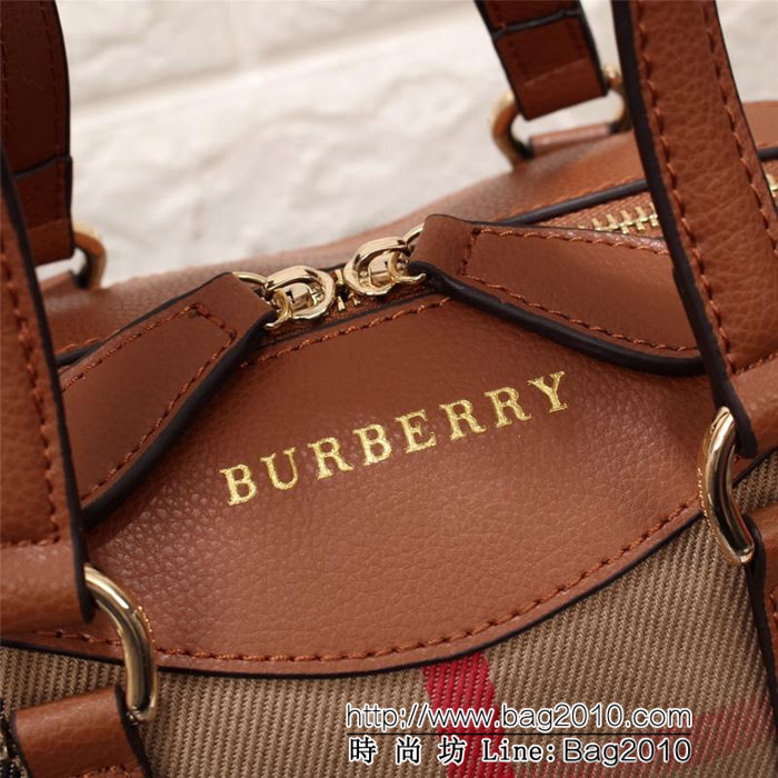 BURBERRY巴寶莉 2016最新走秀款 時尚精緻 手提斜挎雙用 官網同步款 39808  Bhq1042